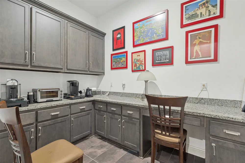 2901 Merryglen Lane Flower Mound, TX 75022