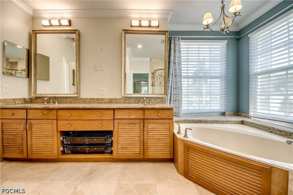 Harbour Yacht Court #C Fort Myers, FL 33908