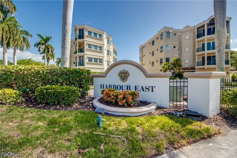 Harbour Yacht Court #C Fort Myers, FL 33908