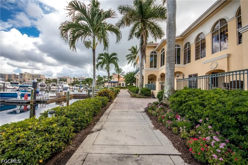 Harbour Yacht Court #C Fort Myers, FL 33908