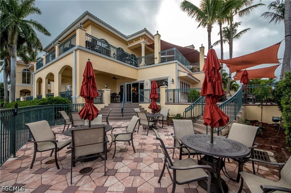 Harbour Yacht Court #C Fort Myers, FL 33908