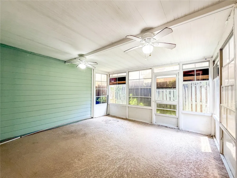 1844 MILL RUN CIRCLE Tampa, FL 33613