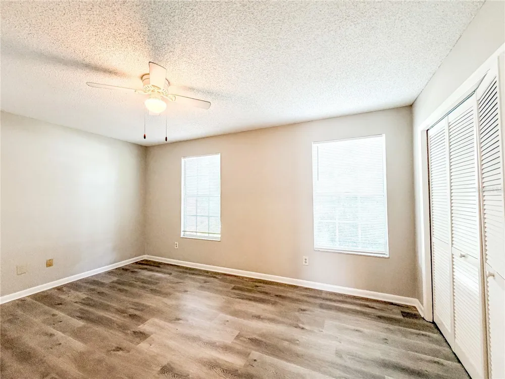 1844 MILL RUN CIRCLE Tampa, FL 33613