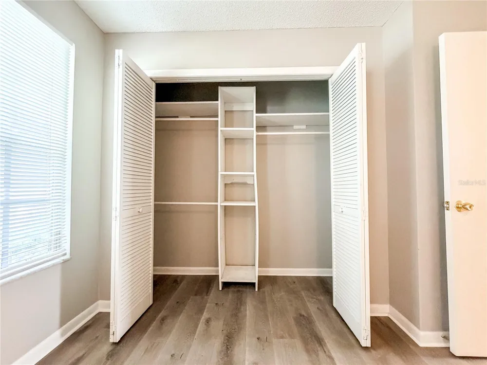 1844 MILL RUN CIRCLE Tampa, FL 33613