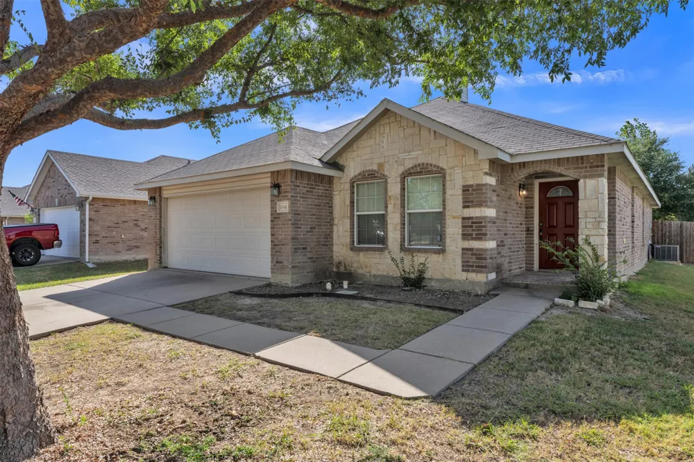 1341 Haley Lane Burleson, TX 76028