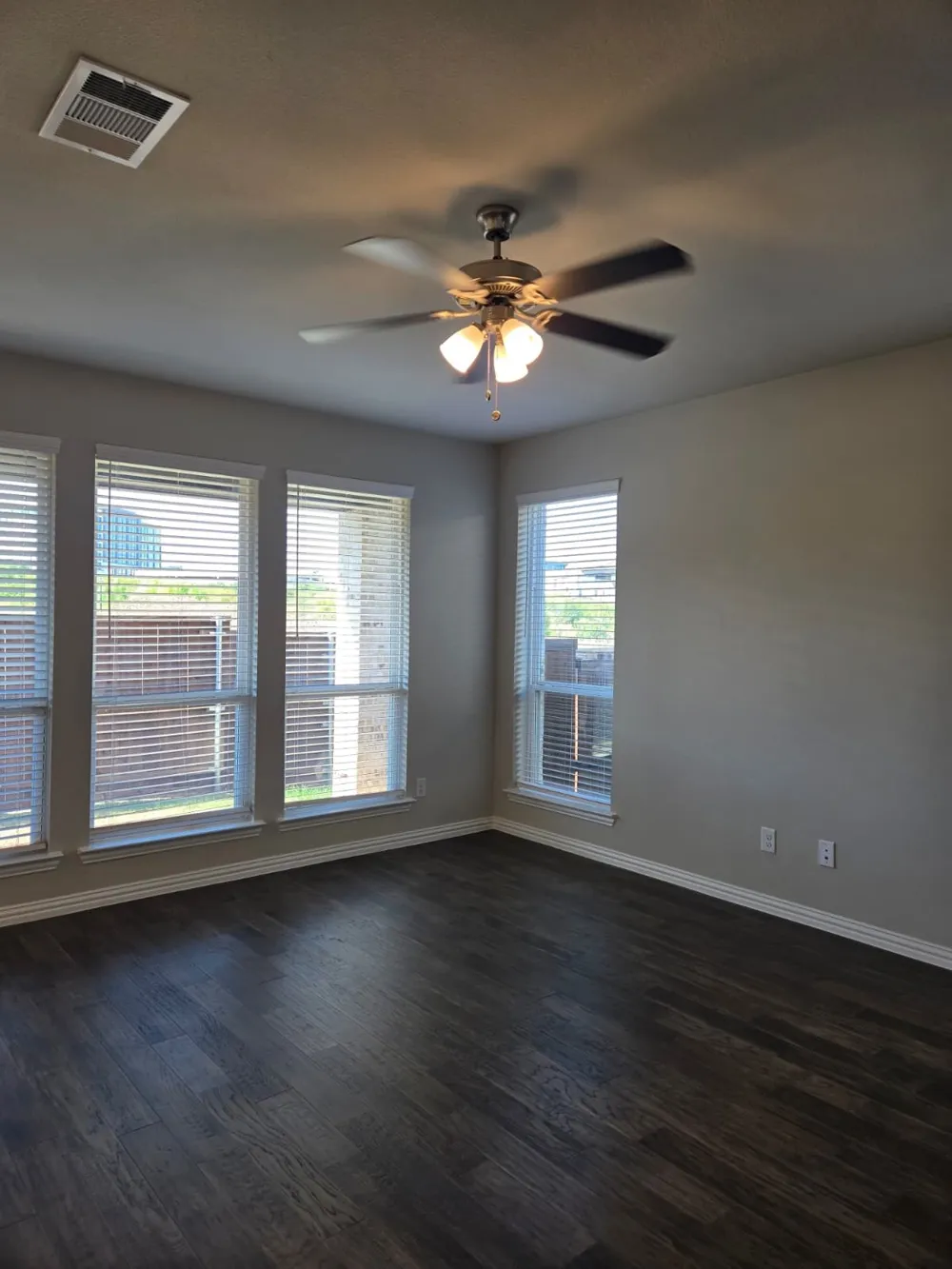 3909 Morel Drive Lewisville, TX 75056