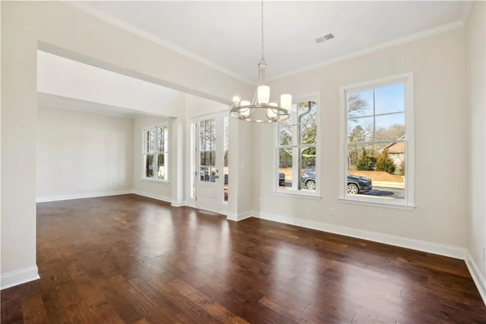5917 Creek Indian Drive Sugar Hill, GA 30518