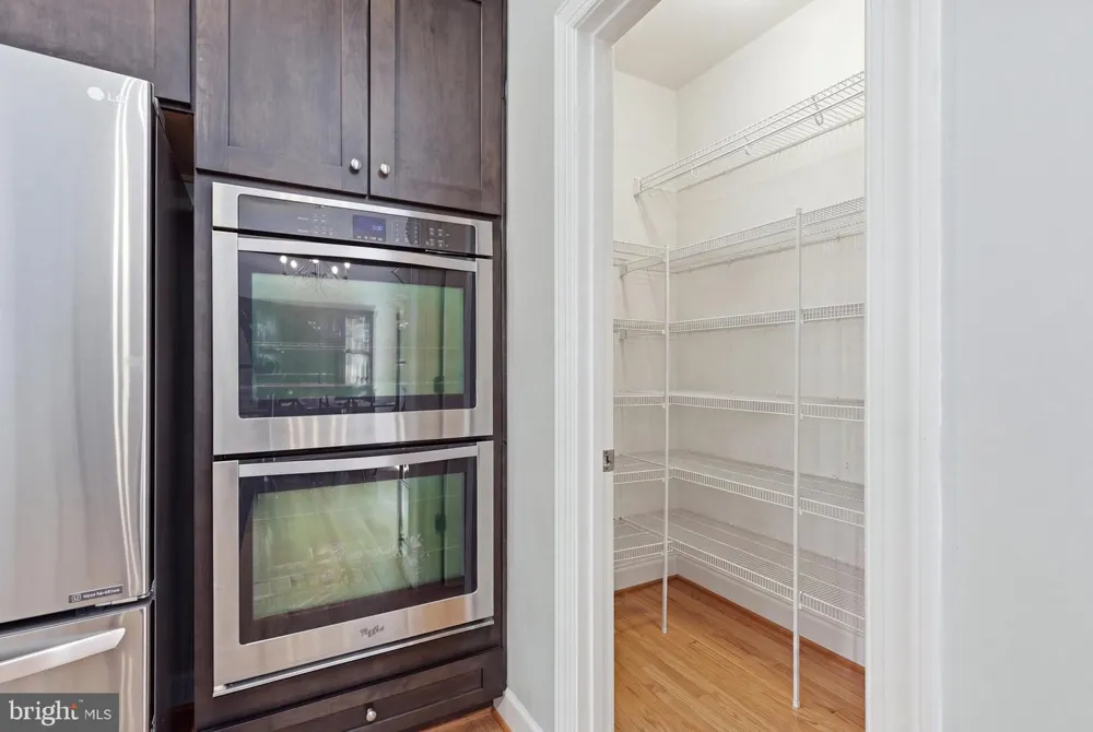 20200 CENTER BROOK SQUARE Sterling, VA 20165
