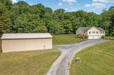 102 ZEBRA LANE