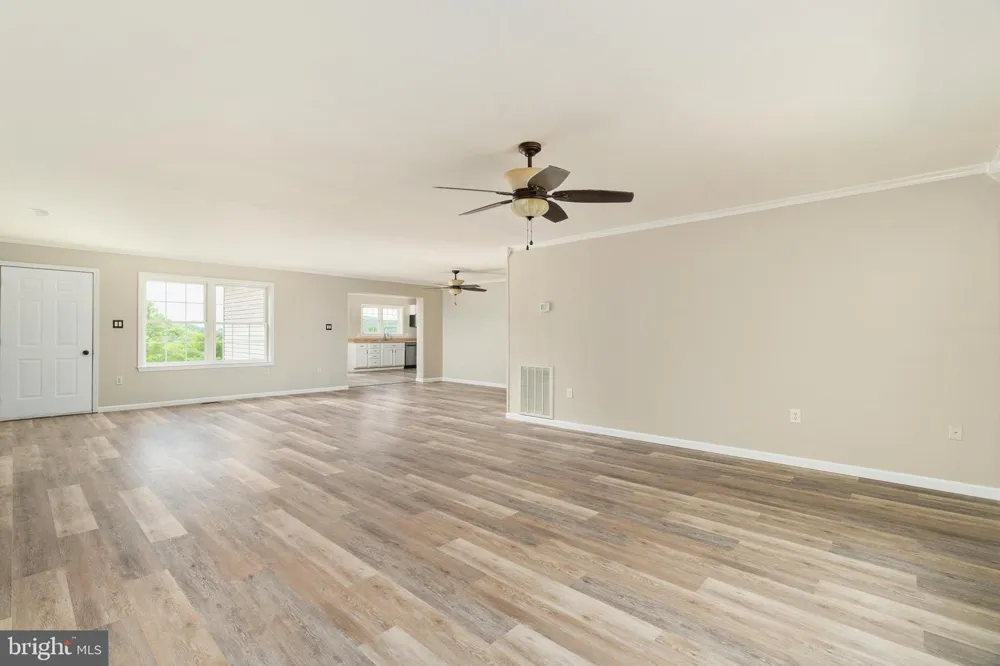 102 ZEBRA LANE Berkeley Springs, WV 25411