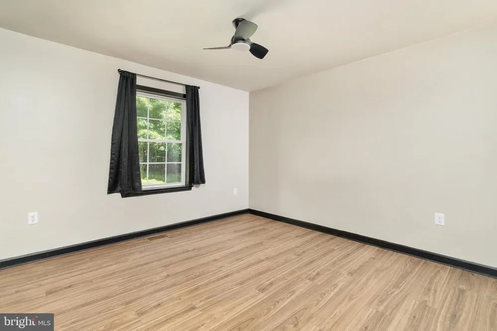 102 ZEBRA LANE Berkeley Springs, WV 25411
