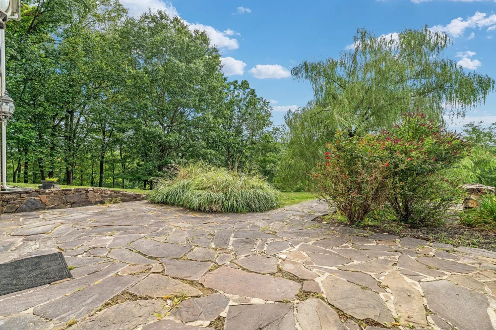 102 ZEBRA LANE Berkeley Springs, WV 25411