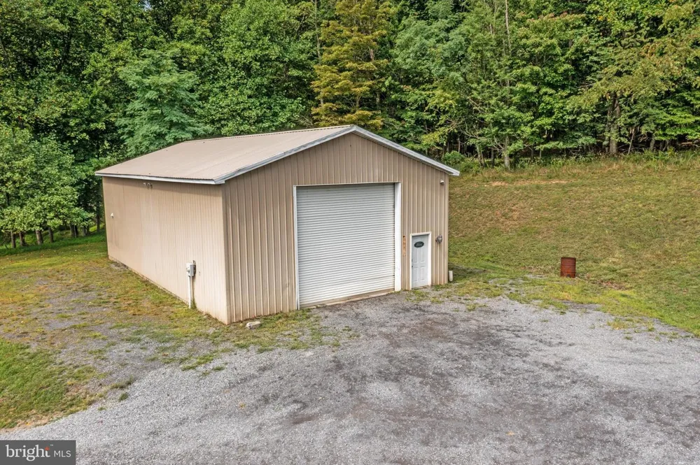 102 ZEBRA LANE Berkeley Springs, WV 25411