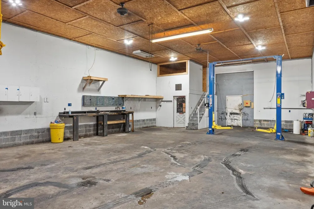 102 ZEBRA LANE Berkeley Springs, WV 25411