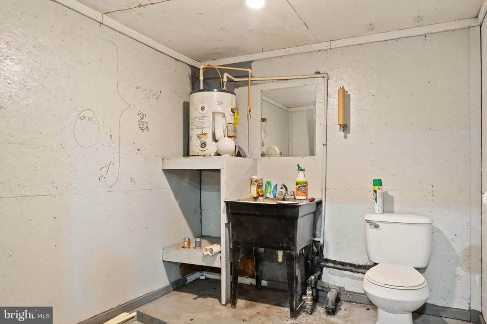 102 ZEBRA LANE Berkeley Springs, WV 25411