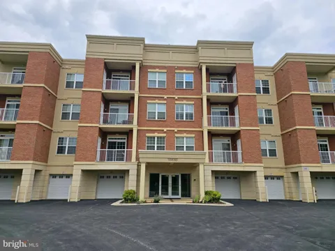 10530 RESORT ROAD #101