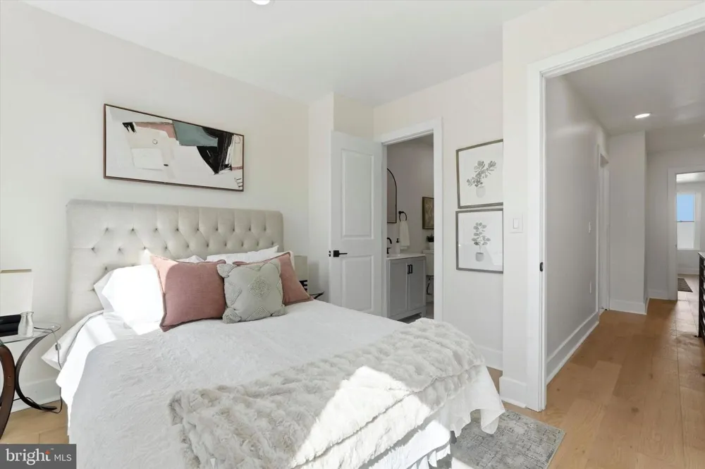 2345 S BANCROFT STREET Philadelphia, PA 19145