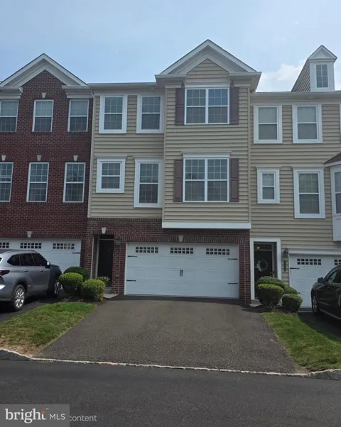 19 ROSY RIDGE COURT