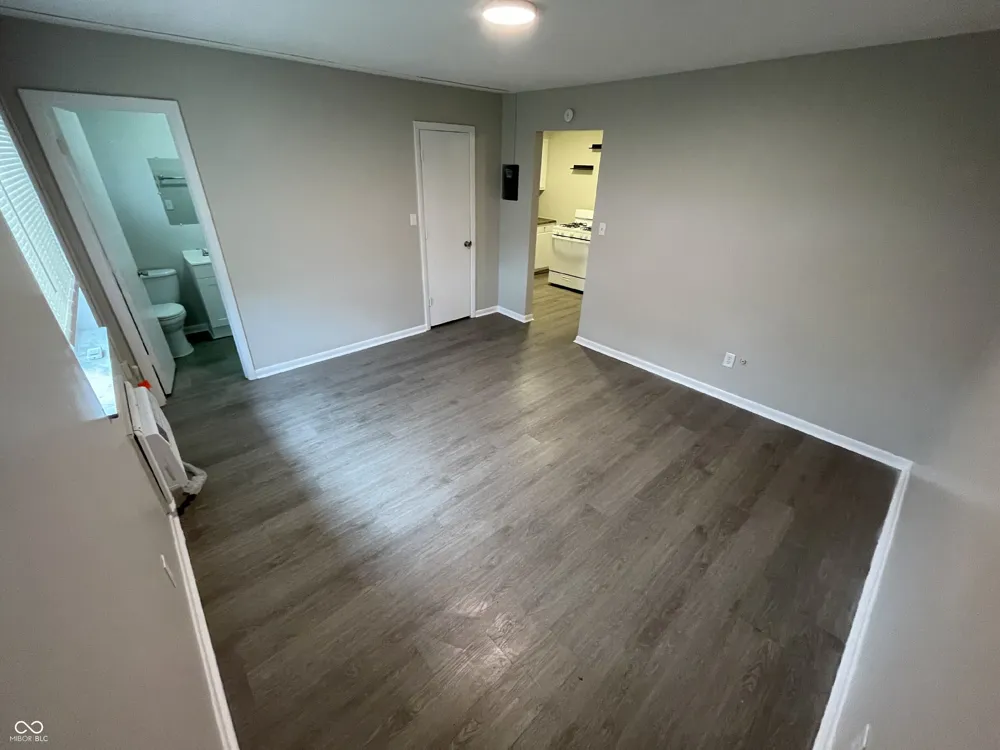 135 W Hendricks Street #7 Shelbyville, IN 46176