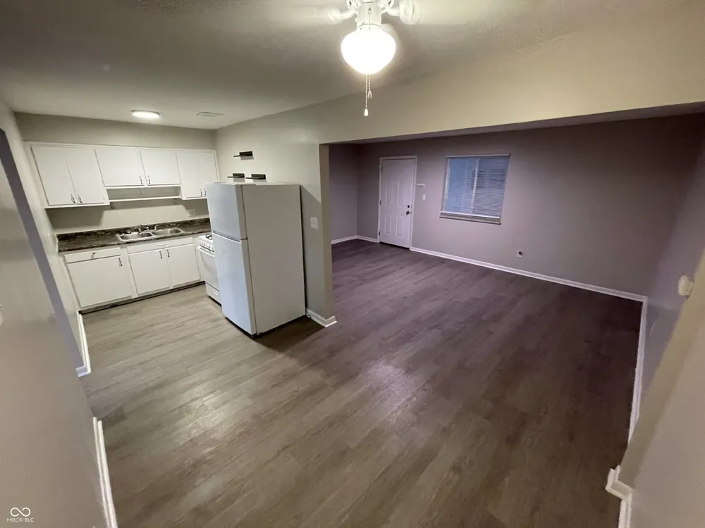 135 W Hendricks Street #7 Shelbyville, IN 46176