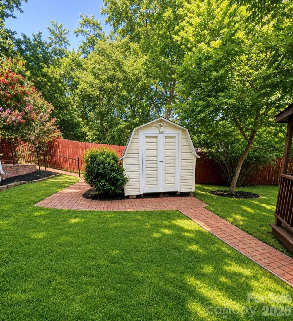 602 Evelyn Avenue Kannapolis, NC 28083