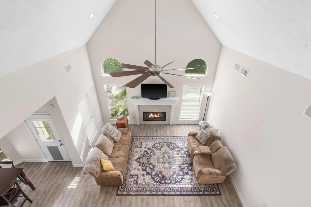 906 Vista Del Lago Drive Huffman, TX 77336