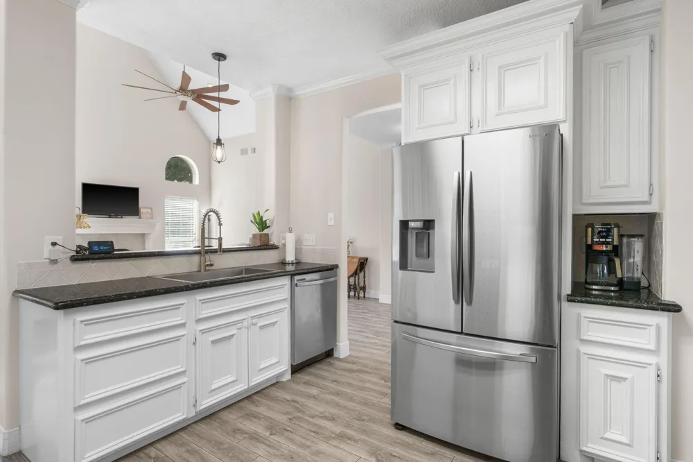 906 Vista Del Lago Drive Huffman, TX 77336