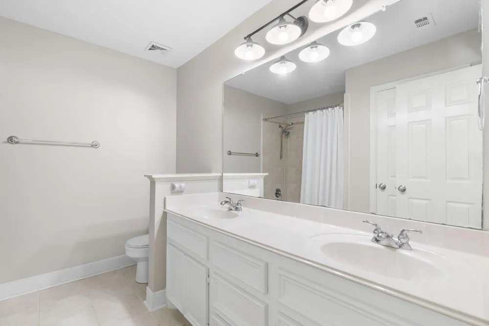 906 Vista Del Lago Drive Huffman, TX 77336