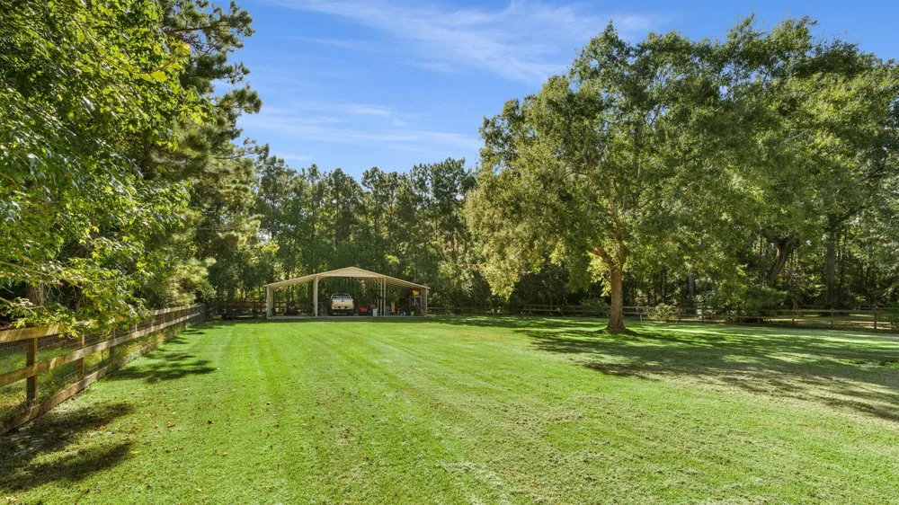 906 Vista Del Lago Drive Huffman, TX 77336