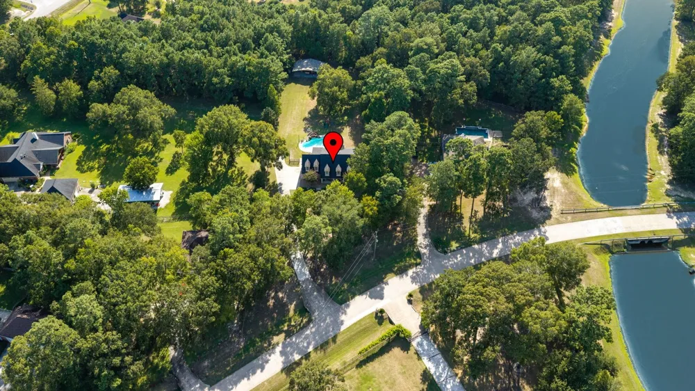 906 Vista Del Lago Drive Huffman, TX 77336