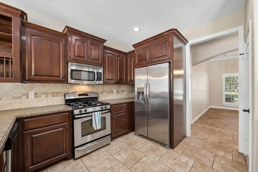 27112 Fairway Crossings Drive Huffman, TX 77336