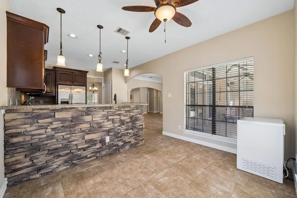 27112 Fairway Crossings Drive Huffman, TX 77336