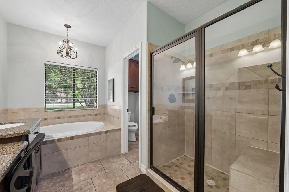 27112 Fairway Crossings Drive Huffman, TX 77336