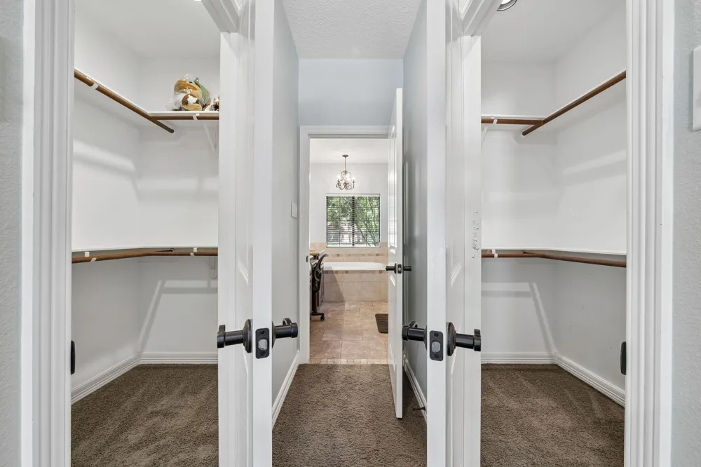 27112 Fairway Crossings Drive Huffman, TX 77336