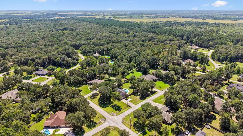 27112 Fairway Crossings Drive Huffman, TX 77336