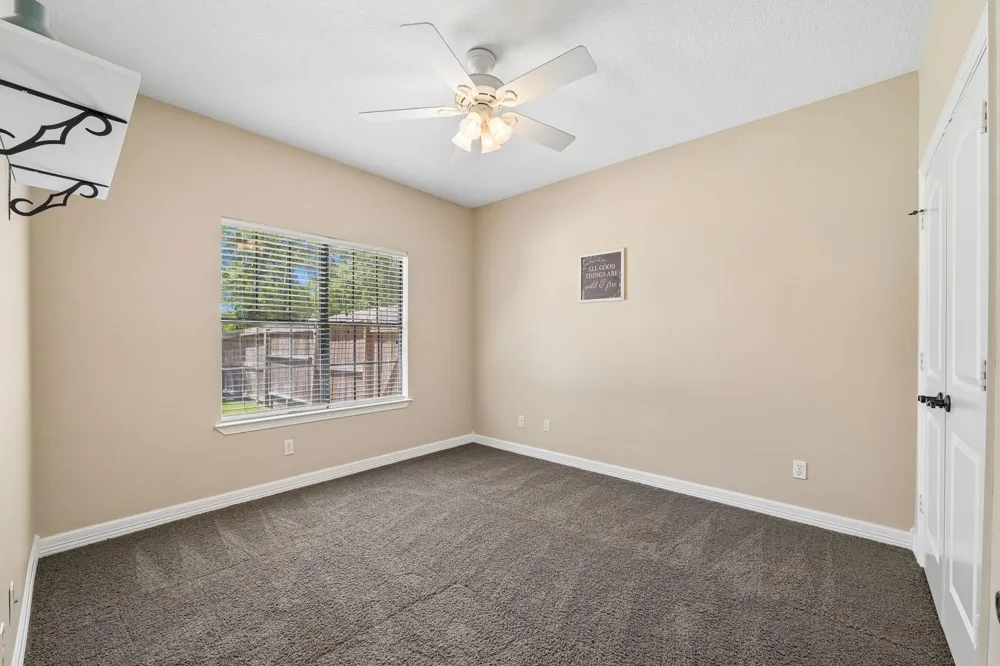 27112 Fairway Crossings Drive Huffman, TX 77336