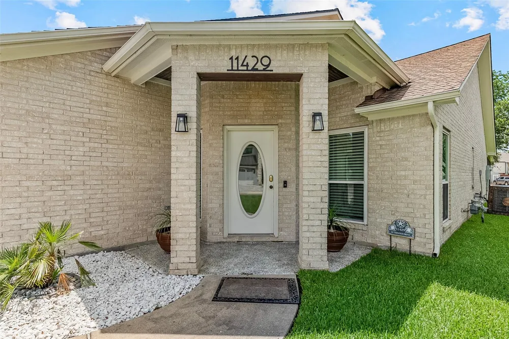 11429 Outrigger Drive Willis, TX 77318