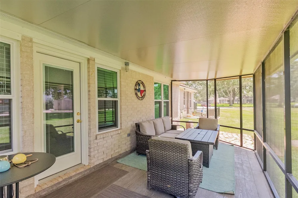 11429 Outrigger Drive Willis, TX 77318