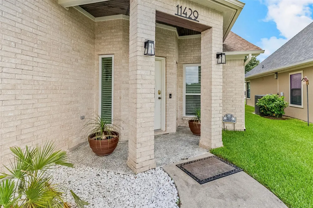 11429 Outrigger Drive Willis, TX 77318