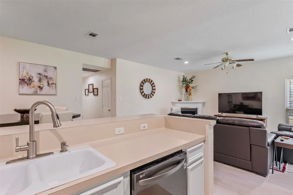 11429 Outrigger Drive Willis, TX 77318