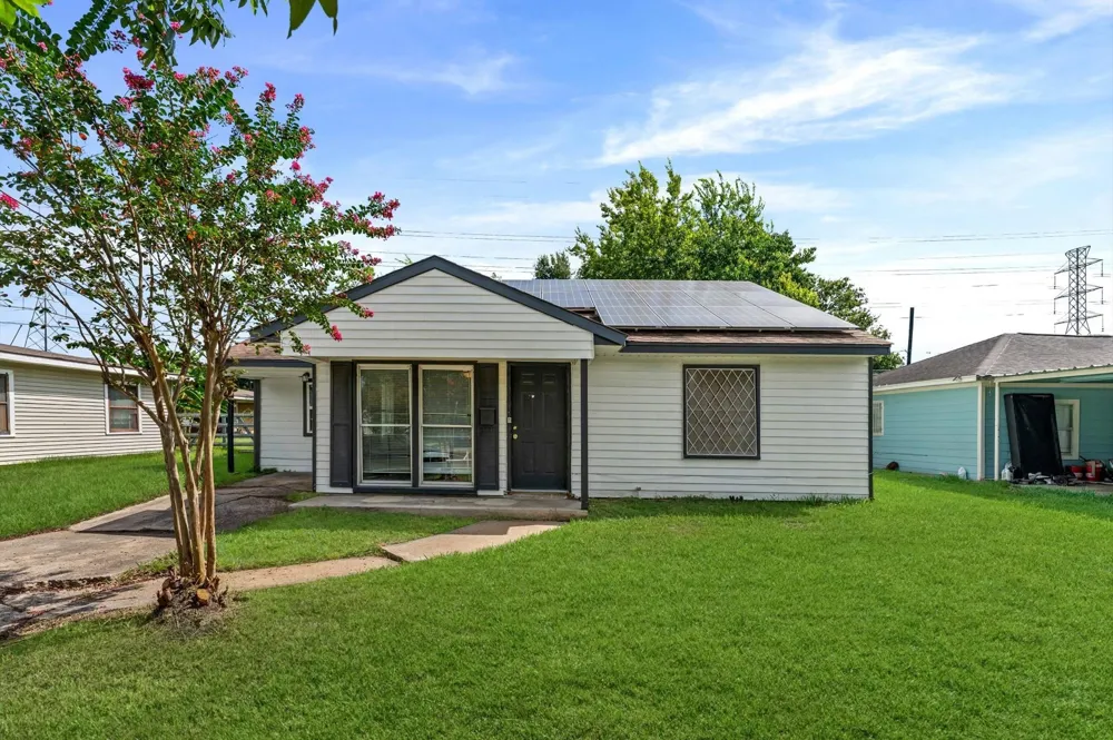 409 Alastair Drive Pasadena, TX 77506