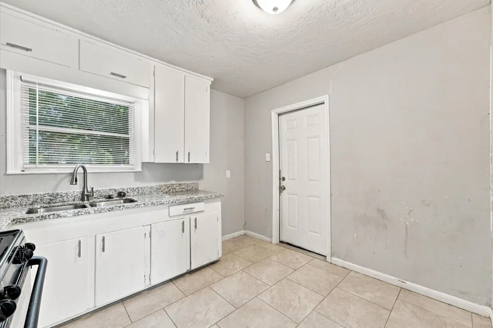 409 Alastair Drive Pasadena, TX 77506