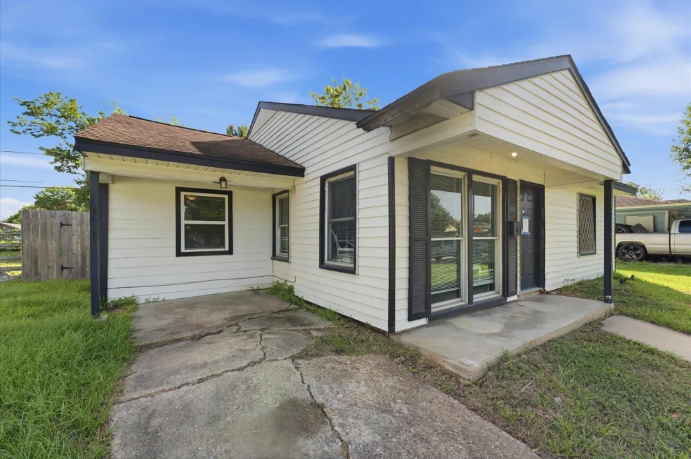 409 Alastair Drive Pasadena, TX 77506