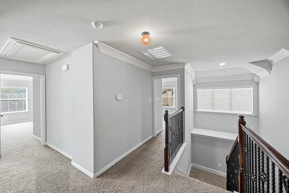 35 Woodmoor Place Magnolia, TX 77354
