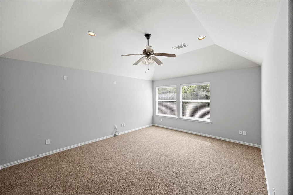 35 Woodmoor Place Magnolia, TX 77354