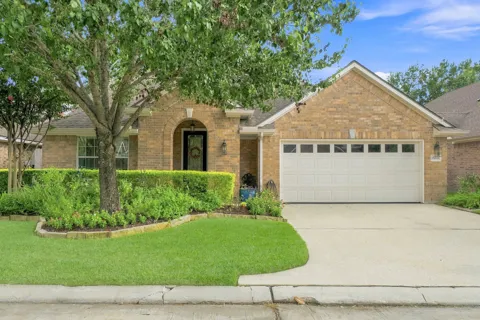 15243 Scenic Woodland Drive