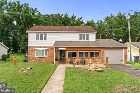 103 HOLBROOK LANE
