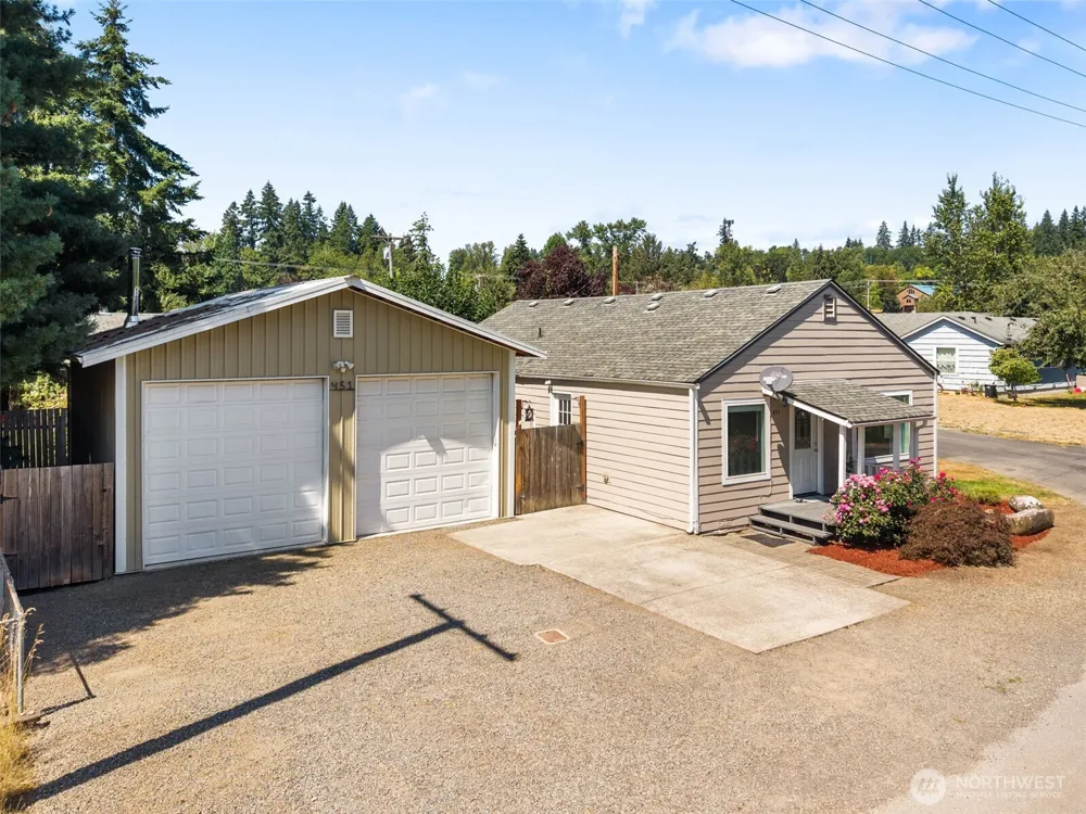 451 4th Street Toledo, WA 98591