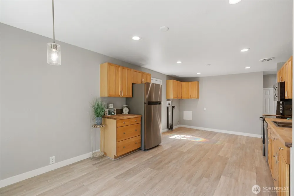 451 4th Street Toledo, WA 98591