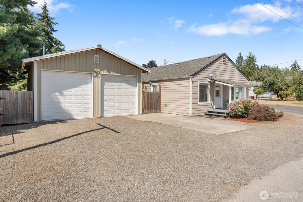 451 4th Street Toledo, WA 98591